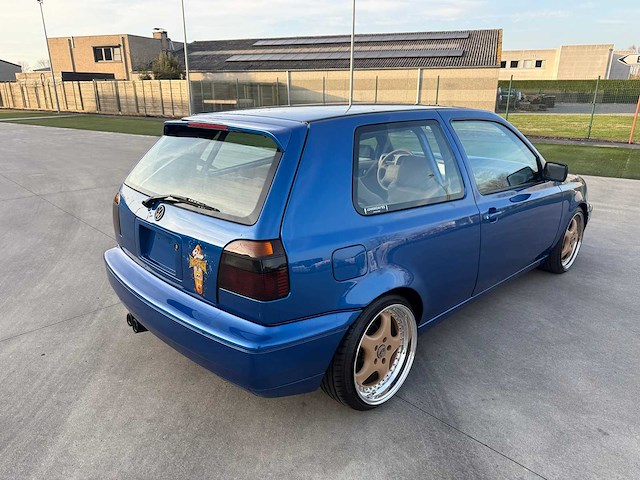 Volkswagen - 1996 - vr6 golf - golf 3 - personenauto - afbeelding 40 van  41