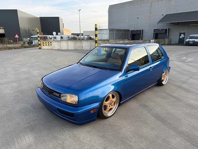 Volkswagen - 1996 - vr6 golf - golf 3 - personenauto - afbeelding 16 van  48