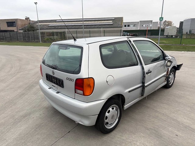 Volkswagen - 1999 - polo - personenauto - afbeelding 2 van  22