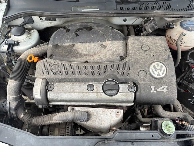 Volkswagen - 1999 - polo - personenauto - afbeelding 15 van  22