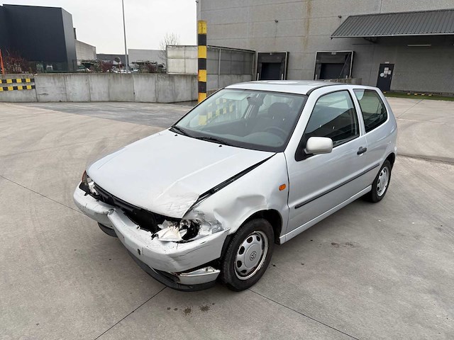 Volkswagen - 1999 - polo - personenauto - afbeelding 16 van  22