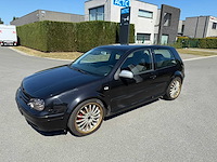 Volkswagen - 2004 - golf - 4 - personenauto - afbeelding 11 van  17