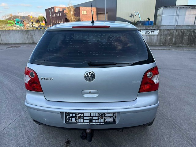Volkswagen - 2004 - polo - personenauto - afbeelding 7 van  25