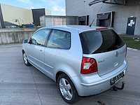 Volkswagen - 2004 - polo - personenauto - afbeelding 8 van  25