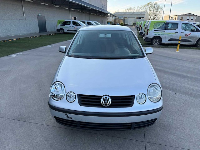 Volkswagen - 2004 - polo - personenauto - afbeelding 22 van  25