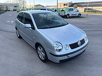 Volkswagen - 2004 - polo - personenauto - afbeelding 24 van  25