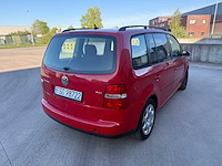 Volkswagen - 2004 - touran - personenauto - afbeelding 3 van  22