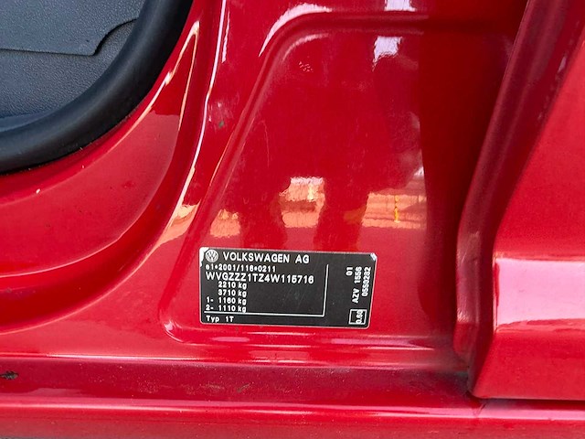 Volkswagen - 2004 - touran - personenauto - afbeelding 9 van  22