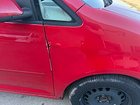 Volkswagen - 2004 - touran - personenauto - afbeelding 22 van  22