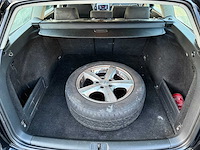 Volkswagen - 2005 - passat - personenauto - afbeelding 17 van  28