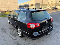 Volkswagen - 2005 - passat - personenauto - afbeelding 8 van  28