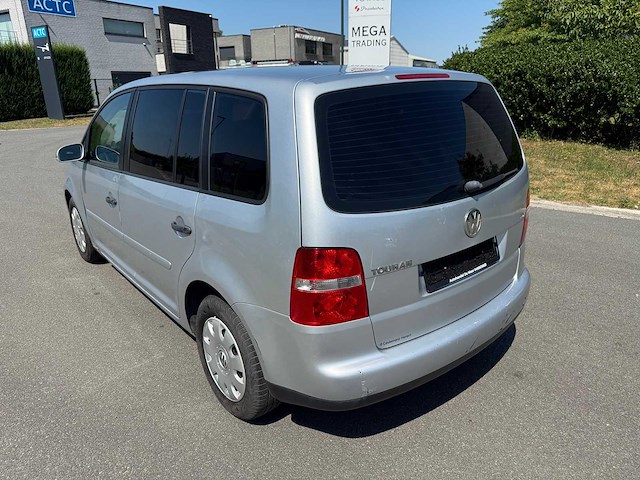 Volkswagen - 2005 - touran - 7 plaats - personenauto - afbeelding 3 van  24