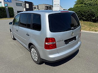 Volkswagen - 2005 - touran - 7 plaats - personenauto - afbeelding 3 van  24