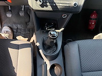 Volkswagen - 2005 - touran - 7 plaats - personenauto - afbeelding 14 van  24