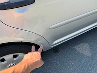 Volkswagen - 2005 - touran - 7 plaats - personenauto - afbeelding 16 van  24
