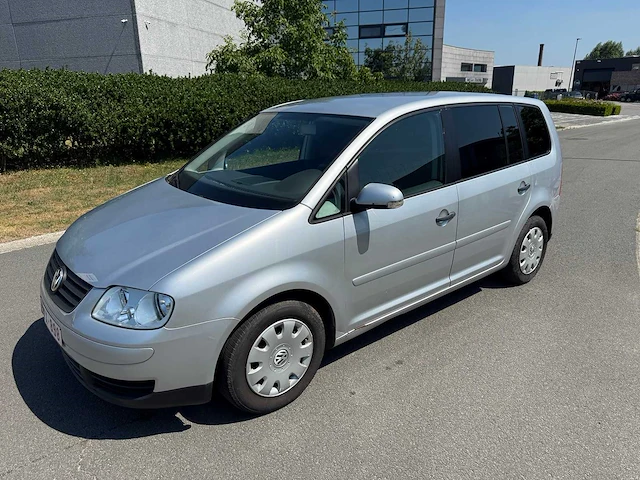 Volkswagen - 2005 - touran - 7 plaats - personenauto - afbeelding 11 van  24