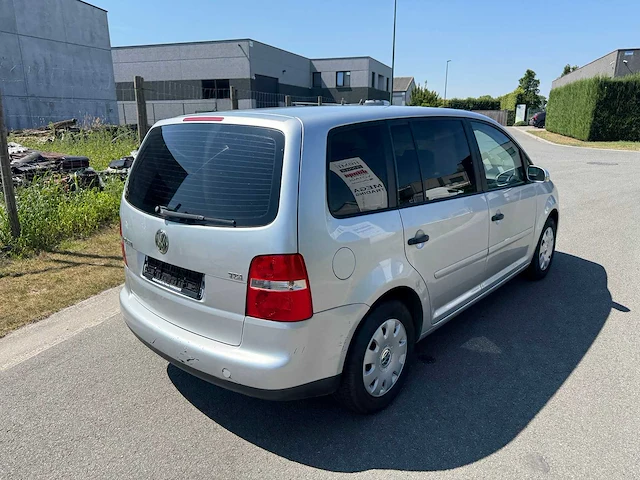 Volkswagen - 2005 - touran - 7 plaats - personenauto - afbeelding 9 van  24