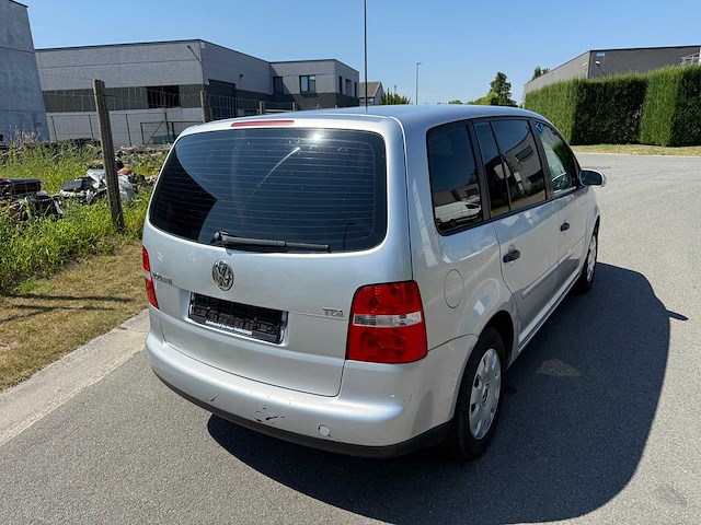 Volkswagen - 2005 - touran - 7 plaats - personenauto - afbeelding 3 van  3