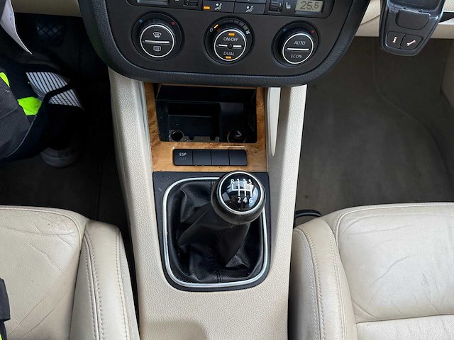 Volkswagen - 2006 - eos - cabrio - personenauto - afbeelding 22 van  29