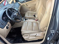 Volkswagen - 2006 - golf plus - personenauto - afbeelding 14 van  28