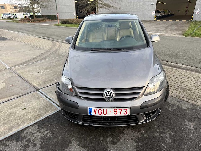 Volkswagen - 2006 - golf plus - personenauto - afbeelding 25 van  28