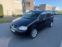 Volkswagen - 2006 - touran - 7 plaats - personenauto - afbeelding 12 van  25