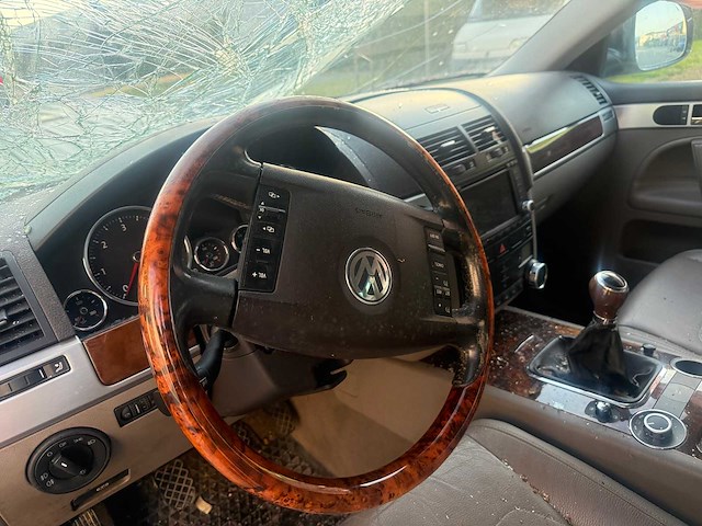 Volkswagen - 2007 - touareg - personenauto - afbeelding 6 van  18