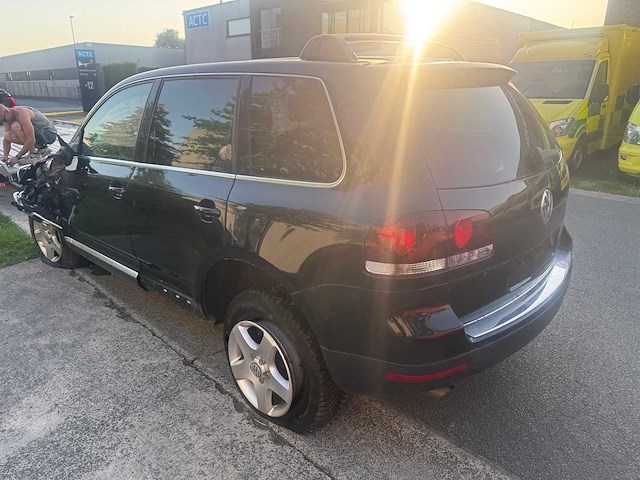 Volkswagen - 2007 - touareg - personenauto - afbeelding 4 van  18