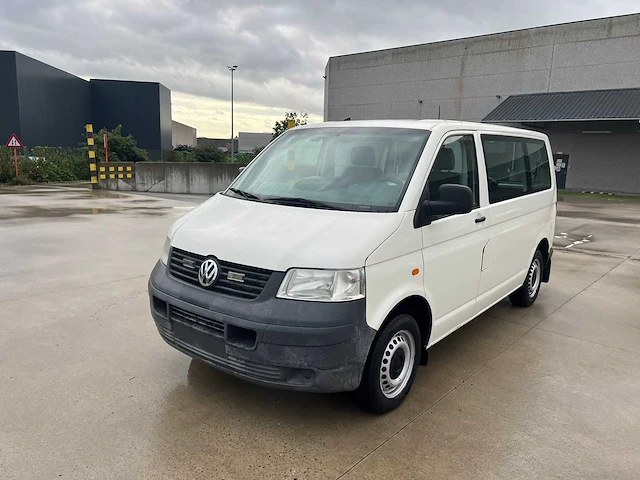 Volkswagen - 2007 - transporter - minibus - personenauto - afbeelding 18 van  30