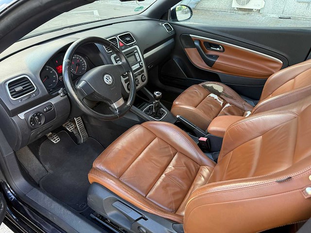 Volkswagen - 2008 - eos - cabrio - personenauto - afbeelding 18 van  28