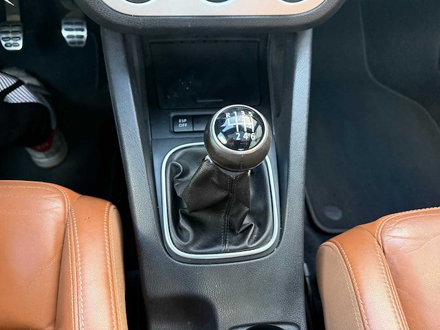 Volkswagen - 2008 - eos - cabrio - personenauto - afbeelding 21 van  28