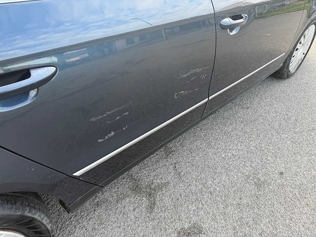 Volkswagen - 2008 - passat - personenauto - afbeelding 2 van  25