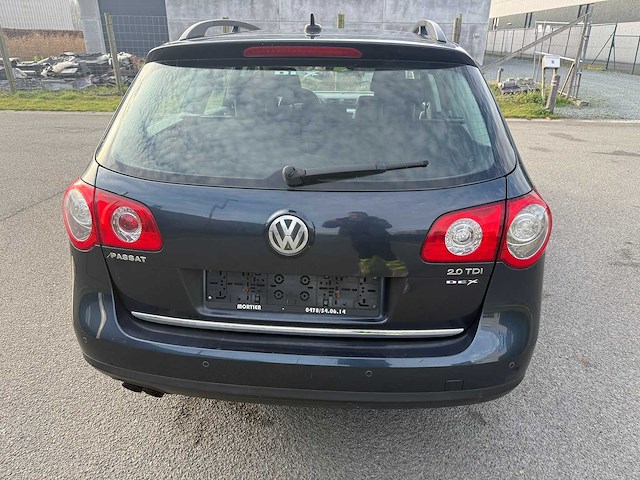Volkswagen - 2008 - passat - personenauto - afbeelding 5 van  25