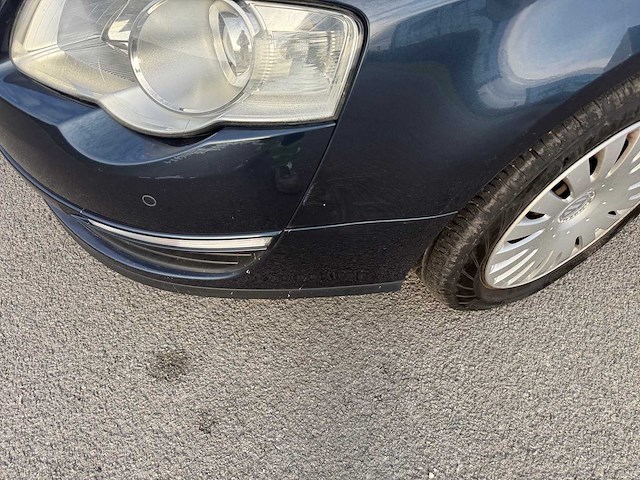 Volkswagen - 2008 - passat - personenauto - afbeelding 9 van  25