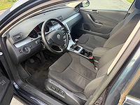 Volkswagen - 2008 - passat - personenauto - afbeelding 10 van  25