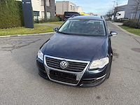 Volkswagen - 2008 - passat - personenauto - afbeelding 21 van  25