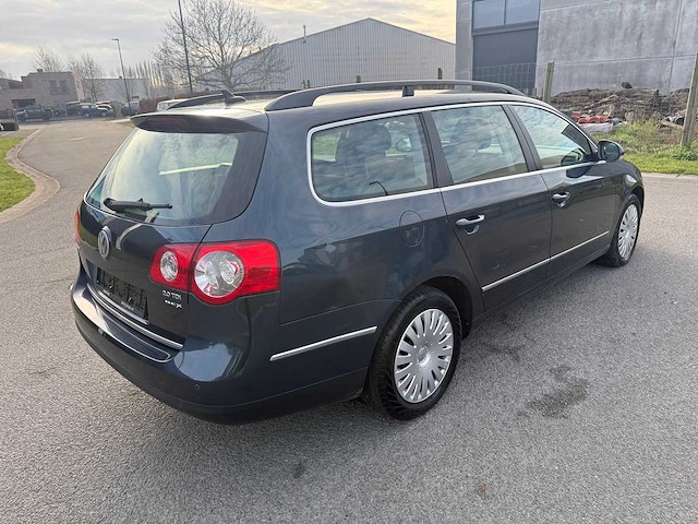 Volkswagen - 2008 - passat - personenauto - afbeelding 24 van  25