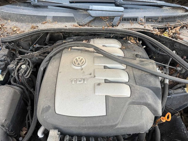 Volkswagen - 2008 - touareg - 4x4 - personenauto - afbeelding 4 van  8