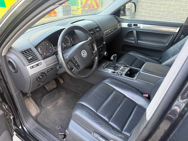 Volkswagen - 2008 - touareg - 4x4 - personenauto - afbeelding 7 van  8