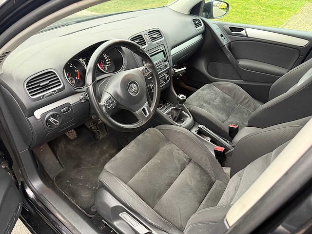 Volkswagen - 2009 - golf 6 - personenauto - afbeelding 22 van  43