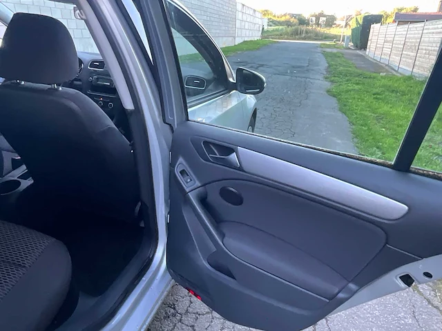 Volkswagen - 2009 - golf vi - vi - personenauto - afbeelding 7 van  44