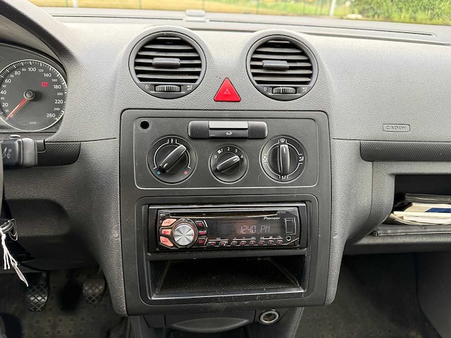 Volkswagen - 2010 - caddy - personenauto - afbeelding 7 van  16