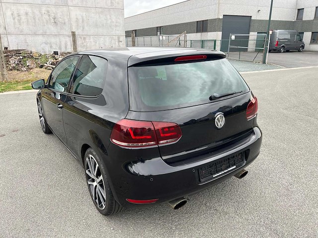 Volkswagen - 2010 - golf - 6 - personenauto - afbeelding 7 van  42