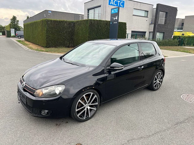 Volkswagen - 2010 - golf - 6 - personenauto - afbeelding 16 van  42
