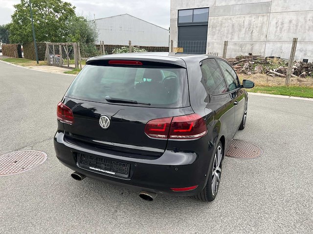 Volkswagen - 2010 - golf - 6 - personenauto - afbeelding 1 van  42