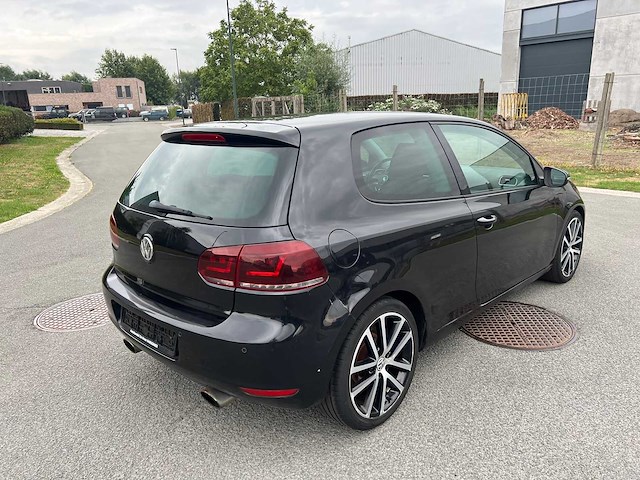 Volkswagen - 2010 - golf - 6 - personenauto - afbeelding 3 van  42