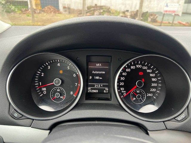 Volkswagen - 2010 - golf - 6 - personenauto - afbeelding 18 van  42