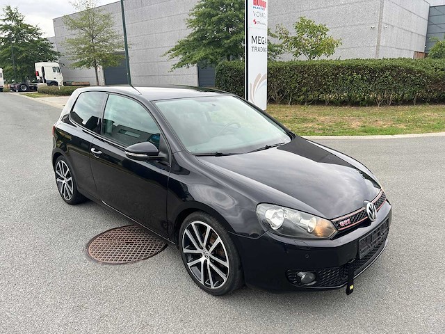 Volkswagen - 2010 - golf - 6 - personenauto - afbeelding 26 van  42