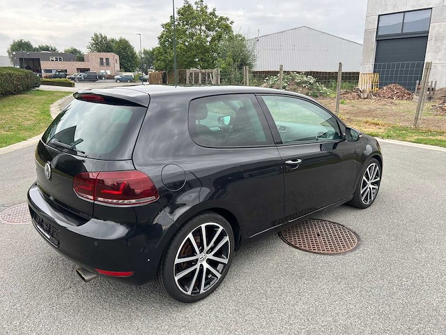 Volkswagen - 2010 - golf - 6 - personenauto - afbeelding 27 van  42