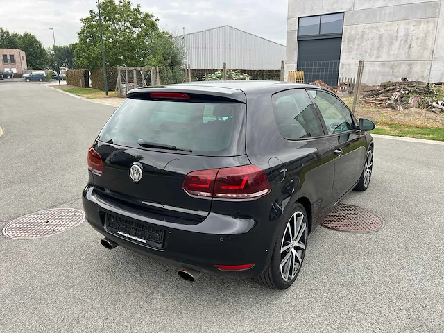 Volkswagen - 2010 - golf - 6 - personenauto - afbeelding 3 van  42